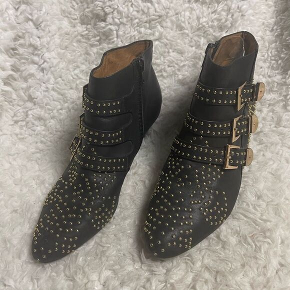 Jeffrey Campbell Starburst leather Black Studded Ankle Boots with Buckles SZ8.5 - Picture 1 of 13